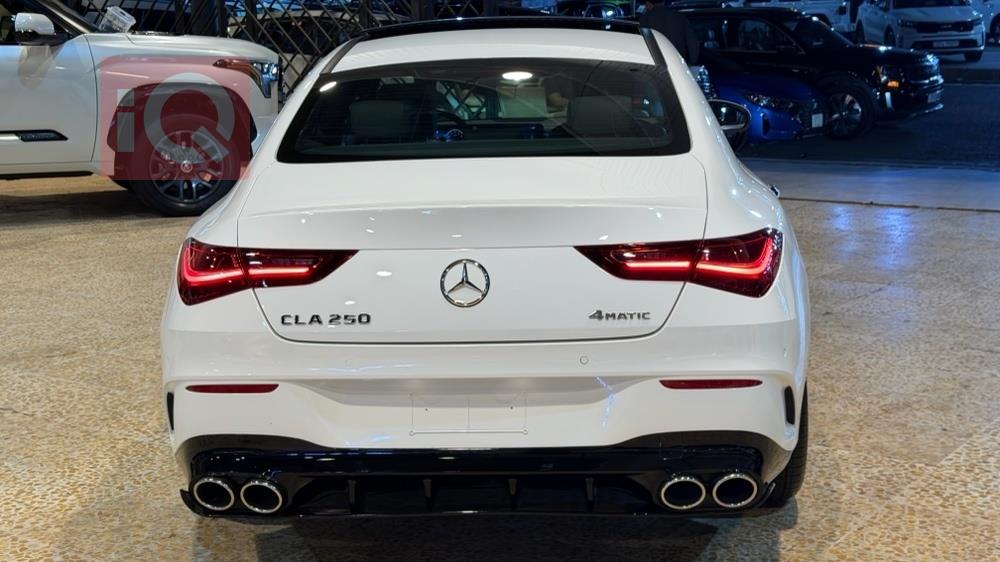 مرسيدس بنز CLA